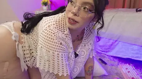 Little_maeve webcam stripchat model stream image