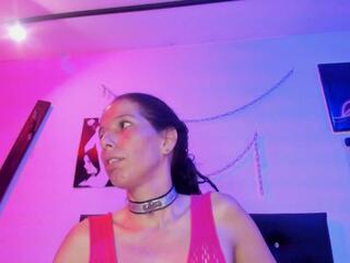 Lisette Naughty webcam model stream image