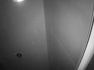 voyeurcam-casa-salsa-bathroom-11 webcam model stream image