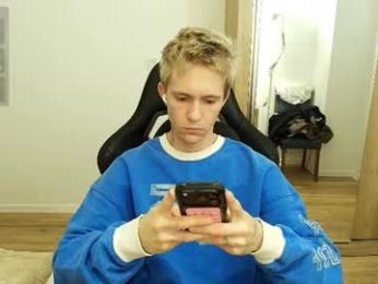 max_gen webcam model stream image