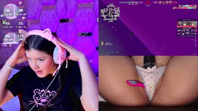 Trianna_ webcam model stream image