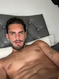 Derek_master webcam stripchat model stream image