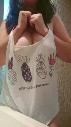 ninacam_hot webcam model stream image