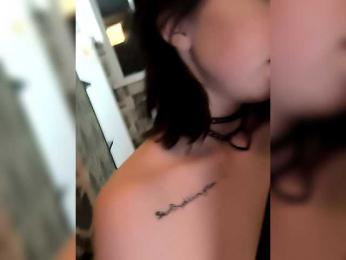 Rozvelt webcam model stream image