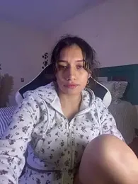 Rebecka_ webcam model stream image