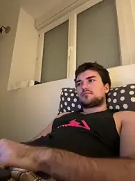 Weanny webcam model stream image