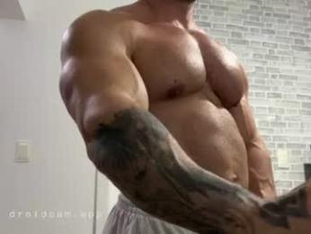 couplemuscle40 webcam model stream image