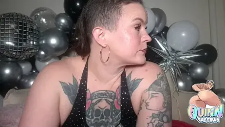 quinnmariexo webcam model stream image