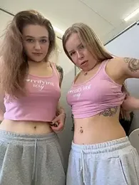 Liza_risky webcam model stream image