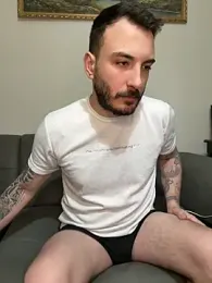 DEEPWOLFF webcam model stream image