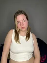 heyitskiara webcam stripchat model stream image