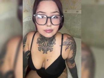 MiyaraRose webcam model stream image