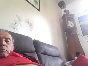 Vince072 webcam model stream image