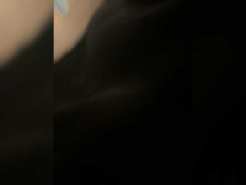 CUMshotik23 webcam model stream image