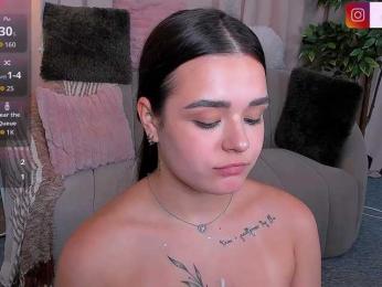 EvaRaider webcam bongacams model stream image