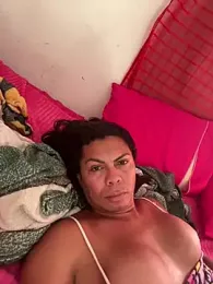 Bellatrans__ webcam stripchat model stream image