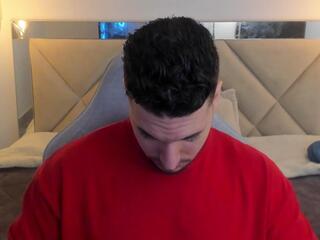 Ryan Ward webcam model stream image