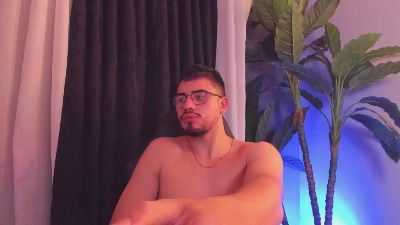 chris_goold webcam model stream image