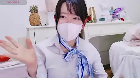 maii- webcam model stream image