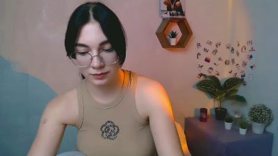 KristenSi_ webcam model stream image