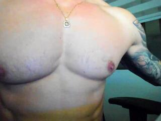 Uxio X webcam model stream image