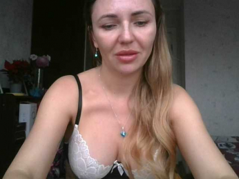 CuteAngelina webcam model stream image