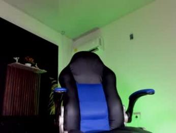 titobell10 webcam chaturbate model stream image