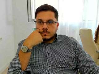 officeseduce webcam model stream image