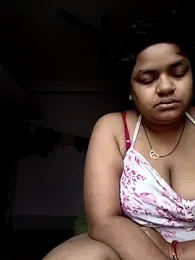 Deborbhavi222 webcam model stream image