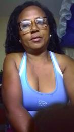 momsexy_xxx webcam model stream image