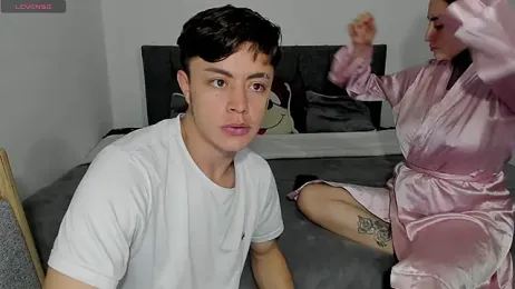 steban_and_kim webcam model stream image