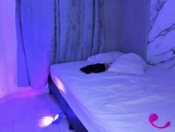raiderandroxie1 webcam model stream image