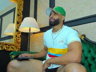 Logan Simons webcam model stream image