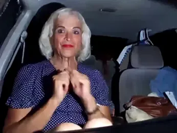 dustbunny64 webcam model stream image