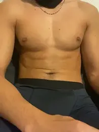 Rebeudeter_ webcam stripchat model stream image