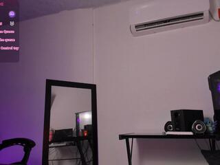 Brath Baterman webcam flirt4free model stream image