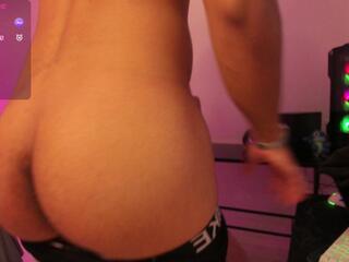 Brath Baterman webcam model stream image