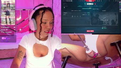 NovaLyn_ webcam cam4 model stream image