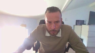 pierre752 webcam model stream image