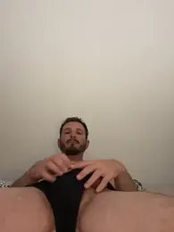 Oliverhnt webcam model stream image
