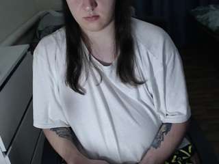 evamiron webcam model stream image