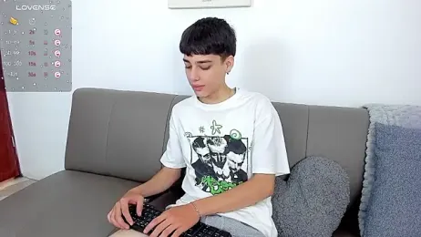 oblivion_deku webcam model stream image