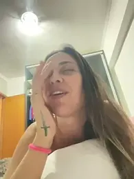 Gipoltergeist webcam model stream image
