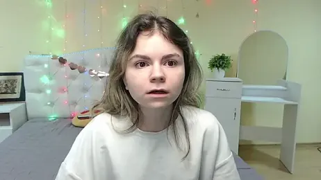 TinaRedly webcam model stream image