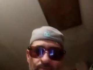 travidty webcam model stream image