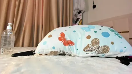 Lola_Peach webcam model stream image