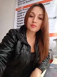 Alejandra_N webcam model stream image