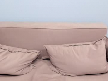 your_shy_guy webcam model stream image