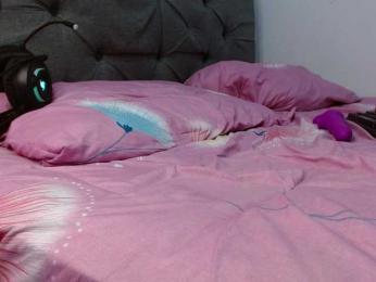 Julirosee webcam model stream image