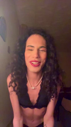 magnolia_hot webcam model stream image